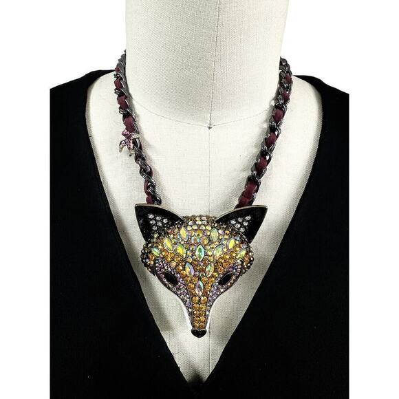 Betsey Johnson Large Crystal Fox Statement Necklace With Bird Charm New W Tags - Picture 7 of 8